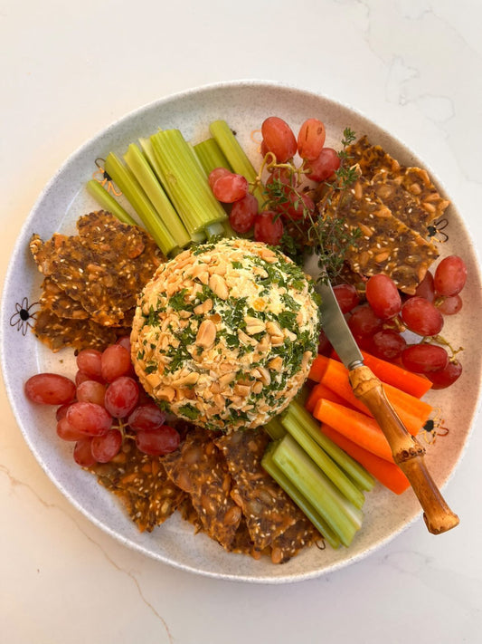 Tash's Legendary Cheeseball