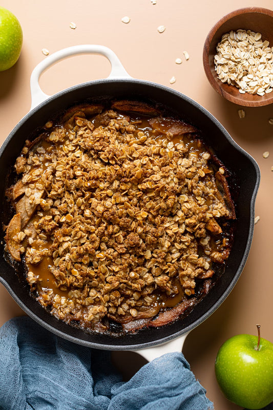 The Ultimate Cosy Crumble – Spiced Fruit & Kiki Crunch in Every Bite