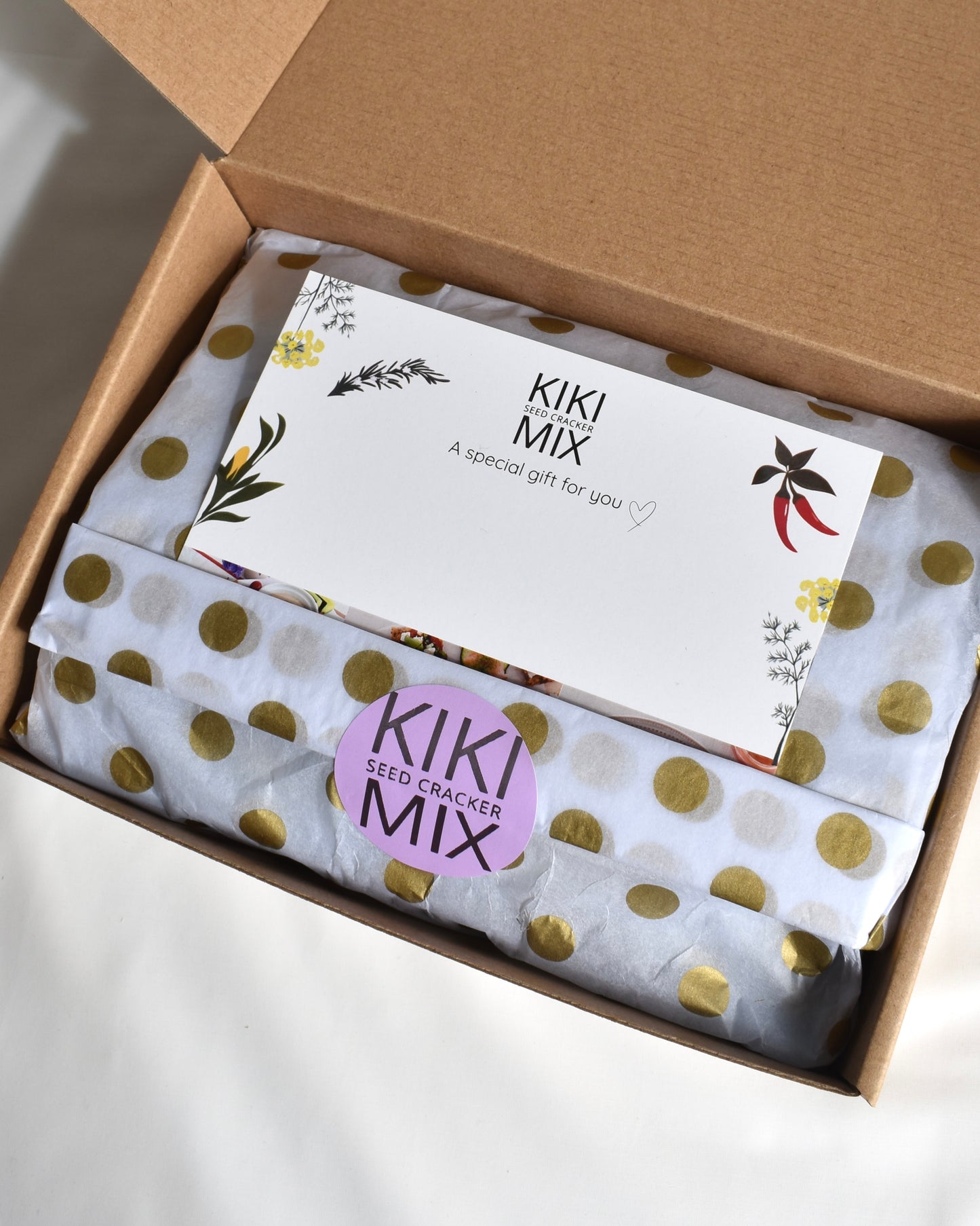 The Entertainer Kiki Gift Box