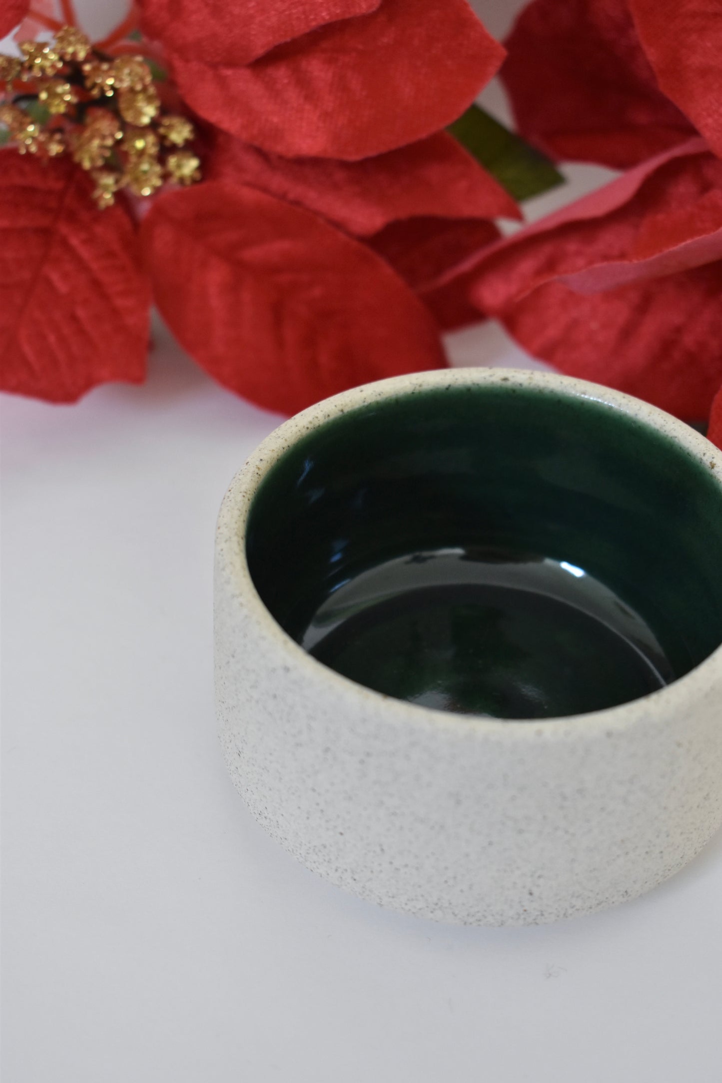 Limited Edition round Kiki condiment bowl